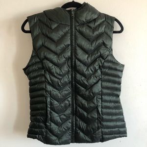 Dark green feather vest with hood